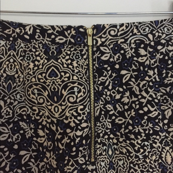 H&M asymmetrical faux wrap mini skirt cute - Picture 6 of 7